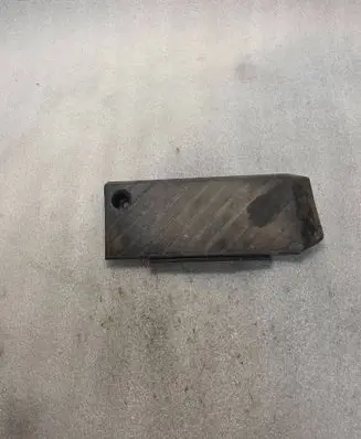 Volkswagen PASSAT B5.5 Foot rest pad/dead pedal 8D1864777