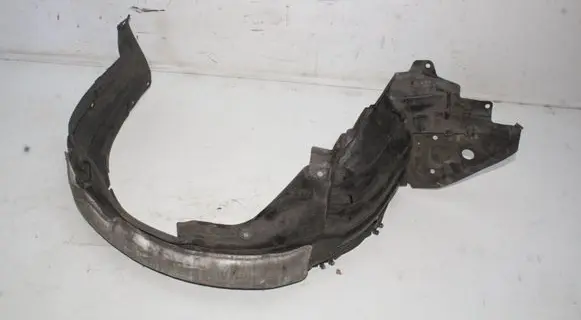 Lexus CT 200H Front wheel arch liner splash guards 5387576010
