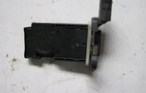 Alfa Romeo Stelvio Mass air flow meter 68353410AA