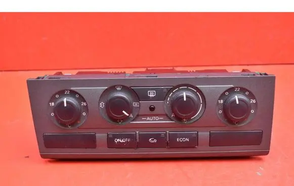 Audi A6 Allroad C5 Climate control unit 4F1820043M