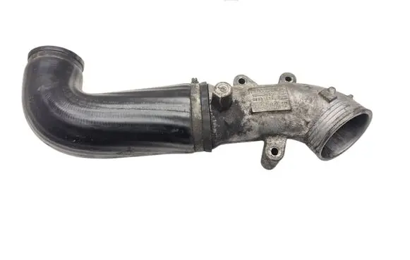 Volvo XC90 Intercooler hose/pipe 08631538
