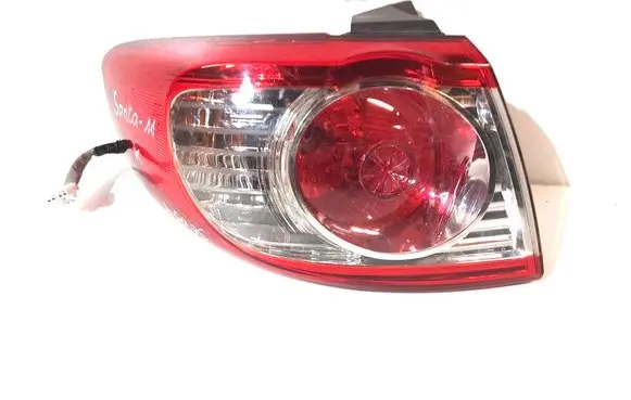 Hyundai Santa Fe Rear/tail lights 924012B5