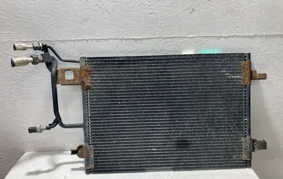 Volkswagen PASSAT B5 A/C cooling radiator (condenser) 8D0260401D