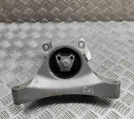MG ZS Engine mount bracket 10884500 10864499