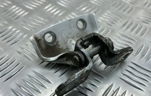 KIA Sportage Rear door upper hinge 