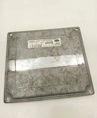 Ford Fiesta Engine control unit/module 2S6A12A650SE S118107002F