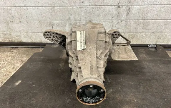 Porsche Macan (95B) Rear differential 95B525015J