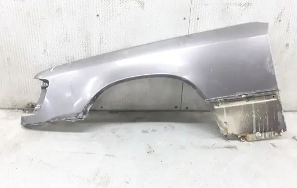 Mercedes-Benz E W124 Fender
