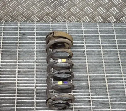 Hyundai Tucson TL Rear coil spring