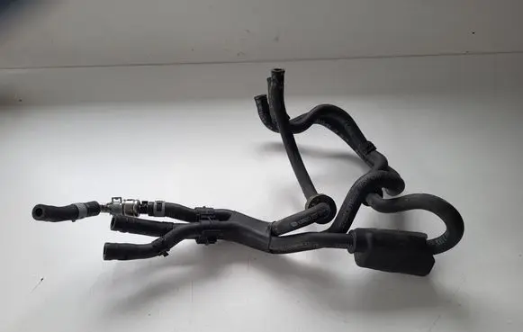 Audi A5 Fuel injector supply line/pipe 