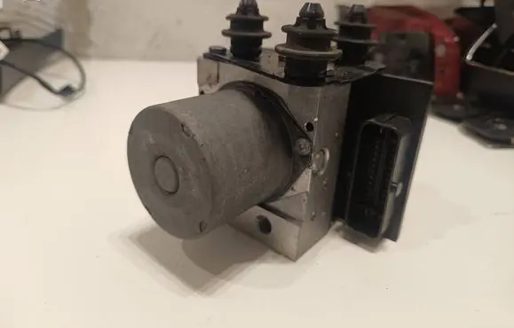 Audi A4 S4 B8 8K ABS Pump 8K0907379BF 1184T0188 0265236348