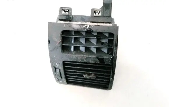 Volkswagen Touran I Dash center air vent grill 1T0819704A