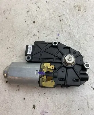 Citroen DS5 Sunroof motor/actuator 2224653C