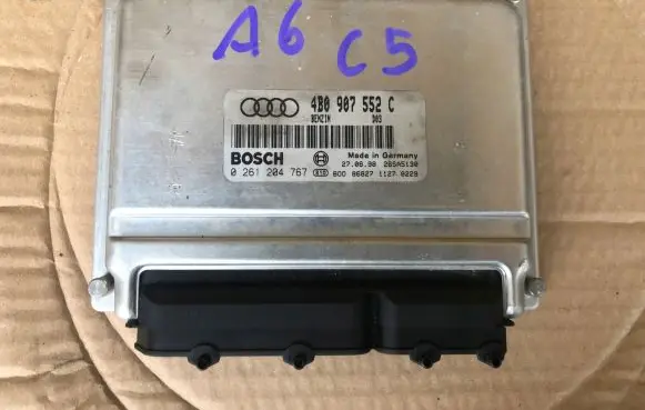 Audi A6 S6 C5 4B Engine control unit/module 4B0907552C