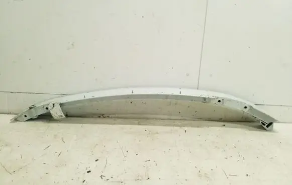 Volvo XC90 Front bumper cross member 32348947