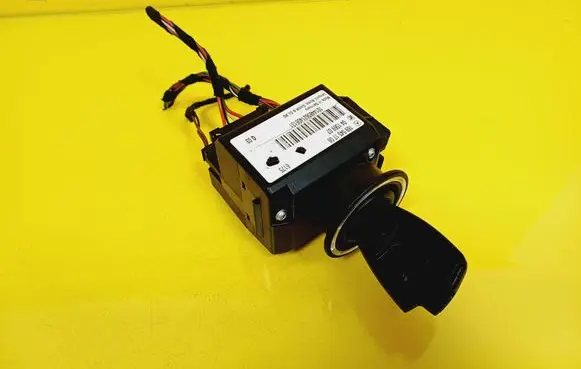 Mercedes-Benz A W169 Ignition lock 1695451708