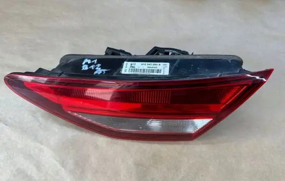 Seat Leon (5F) Rear/tail lights 5F0945094B