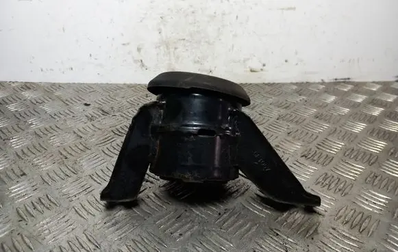 KIA Sorento Engine mount bracket 21810C5200