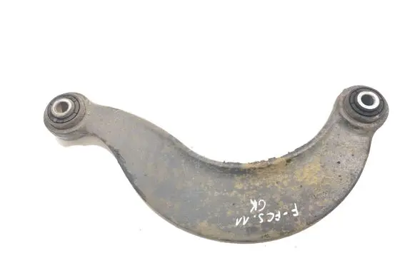 Rear control arm
