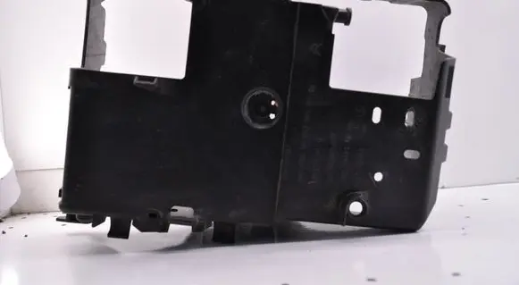 Peugeot 508 II Battery box tray 9686709280