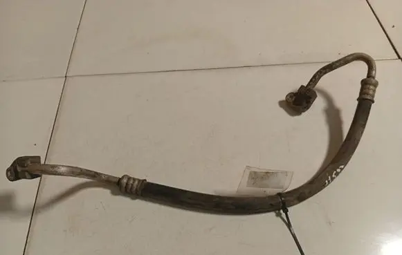 Toyota Yaris Air conditioning (A/C) pipe/hose