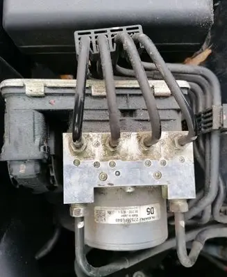Subaru XV II ABS Pump 06210250704 27536FL040