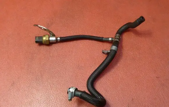 Fuel pressure sensor