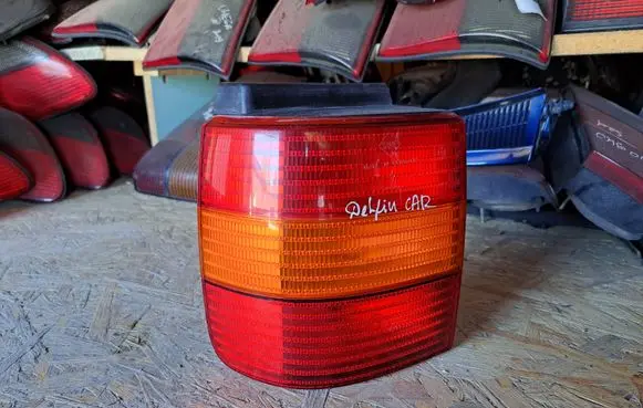 Volkswagen PASSAT B4 Rear/tail lights 3A9945111