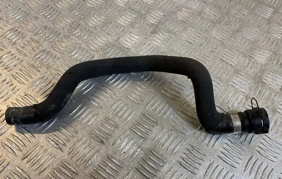 Audi A6 S6 C6 4F Engine coolant pipe/hose 4F0121109J