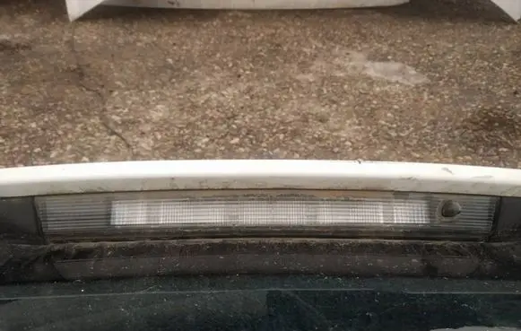 Renault Zoe Third/center stoplight