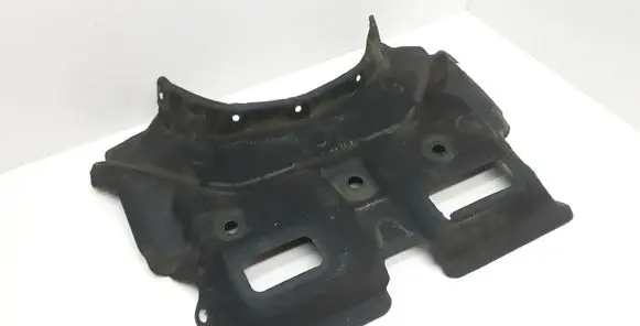 BMW X5 E70 Heat shield in engine bay 
