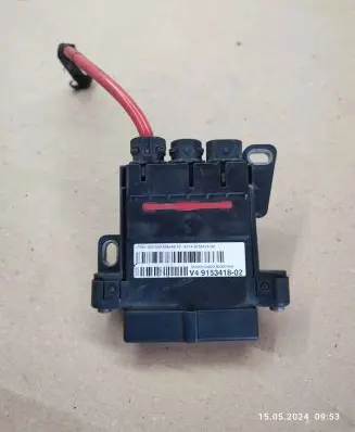 BMW 5 GT F07 Coolant fan relay 915341802