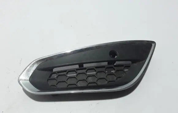 Volvo V60 Front bumper lower grill 31294135