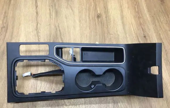 Hyundai Tucson TL Other center console (tunnel) element 84651D7RAO
