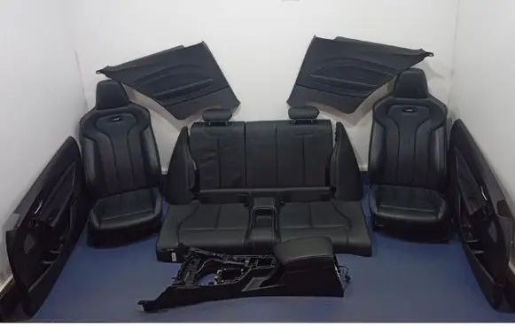 Seat set