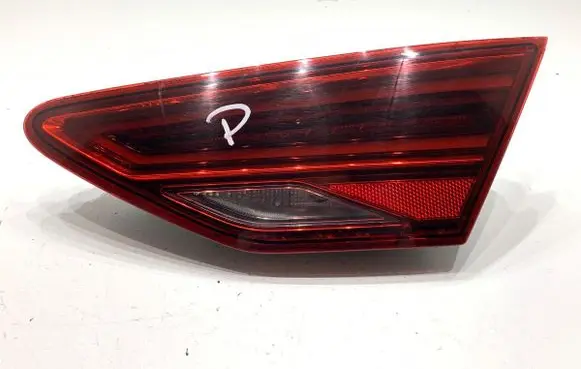 Seat Leon (5F) Rear/tail lights 