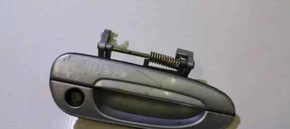 Mazda 626 Front door exterior handle