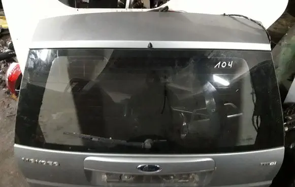Ford Mondeo Mk III Tailgate/trunk/boot lid
