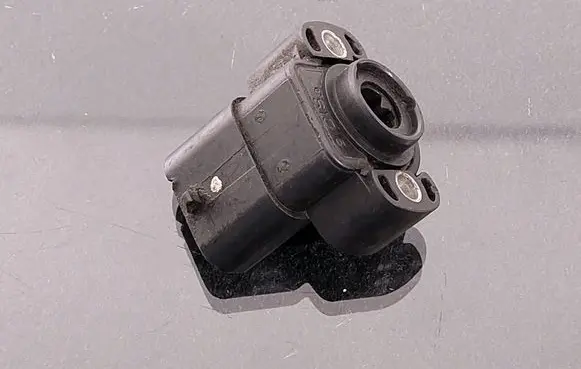 Jeep Grand Cherokee Throttle valve 5234904