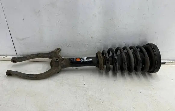 Hyundai Sonata Front shock absorber with coil spring 54611-3l770