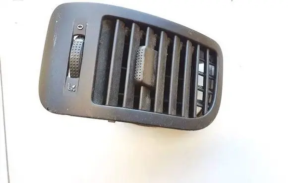 Volkswagen Polo III 6N 6N2 6NF Dashboard side air vent grill/cover trim