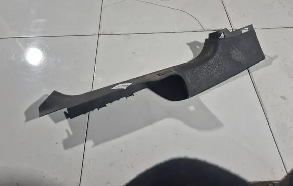 Renault Laguna II Rear sill trim cover 8200000257