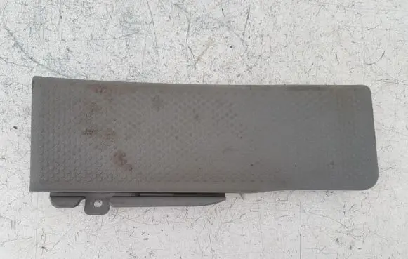 Volkswagen Golf V Other sill/pillar trim element 1K1864777
