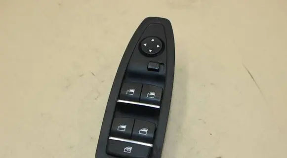 BMW X3 F25 Electric window control switch 9208110