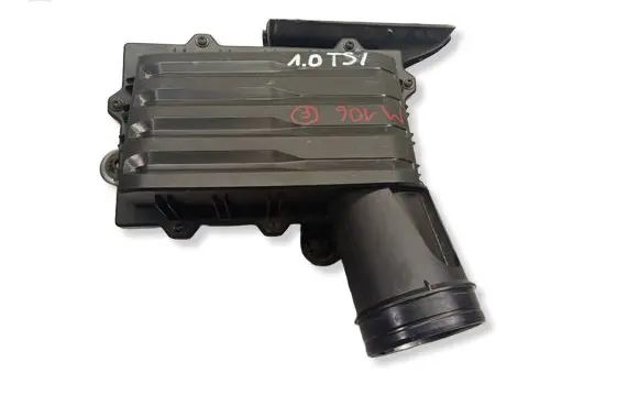 Audi Q3 F3 Air filter box 5Q0129601BB