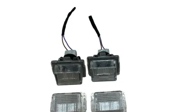 Mercedes-Benz C W204 Number plate light A2218200456