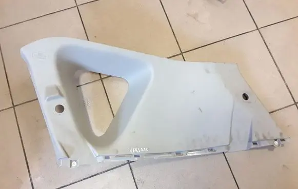 Toyota Verso Other sill/pillar trim element 624700F030 624700F040