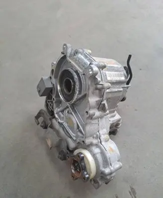 BMW 6 F12 F13 Gearbox transfer box case 7505374