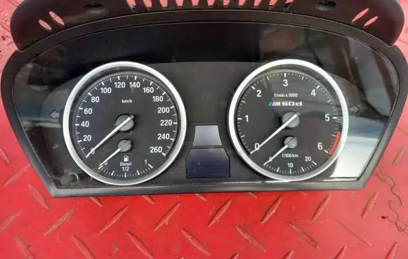 BMW X6 E71 Speedometer (instrument cluster) 6976284