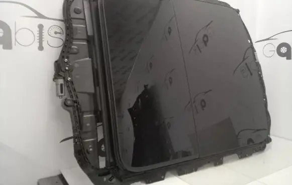 Audi e-tron Sunroof set 